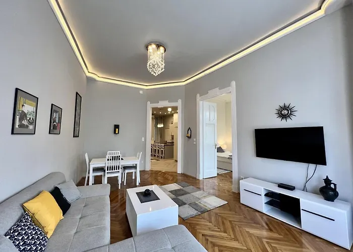 Krisztina Апартаменты