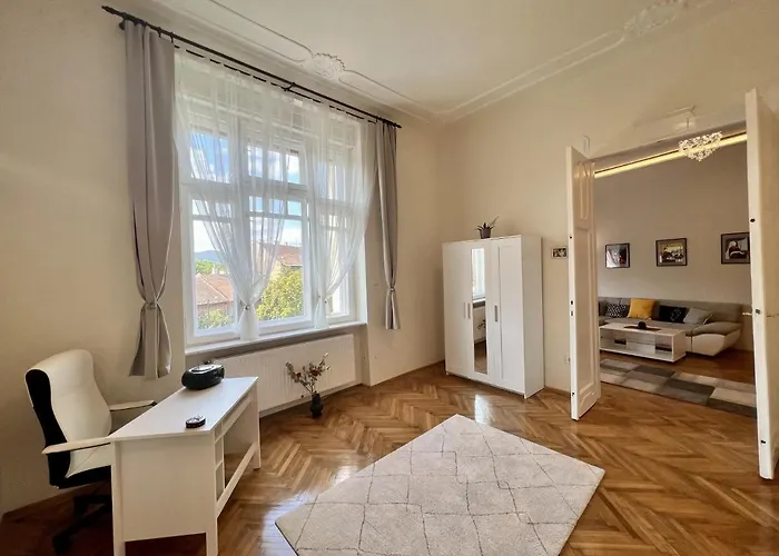 Апартаменты Krisztina